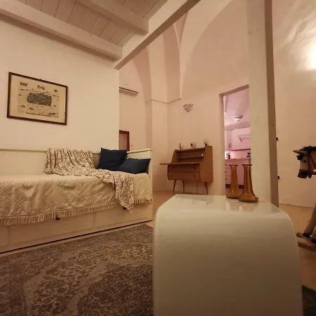 Ca' Luisa Bianco Apartment *